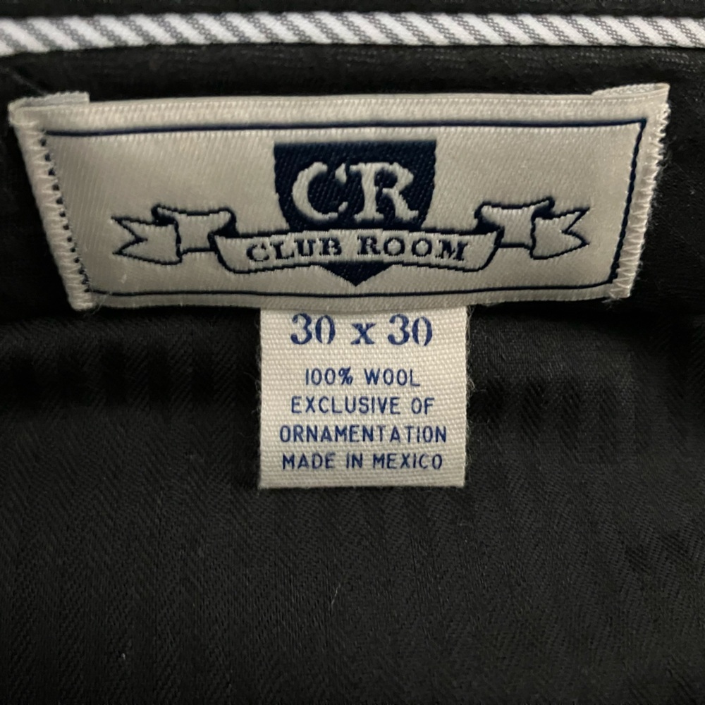 Pinstripe wool suit - Picture 4 of 8